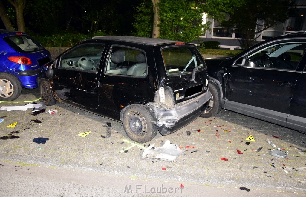 Schwerer VU PKW Rad Koeln Deutz Giessenerstr Betzdorferstr P088.JPG - Miklos Laubert